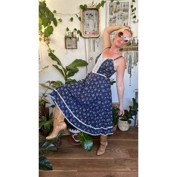 Vintage Gunne Sax Calico Sundress 70s Prairie Corragecore Dress XS - Picture 6 of 10